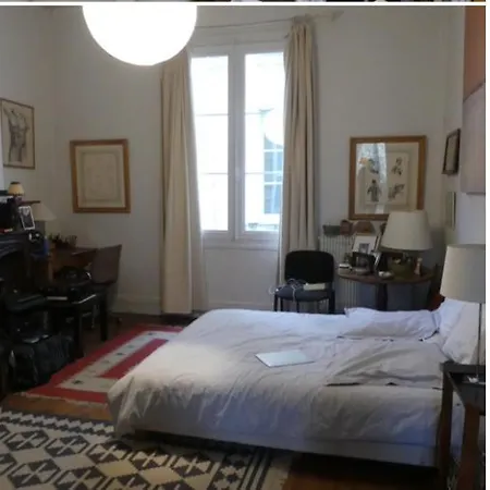 The Place To Be * Bordeaux